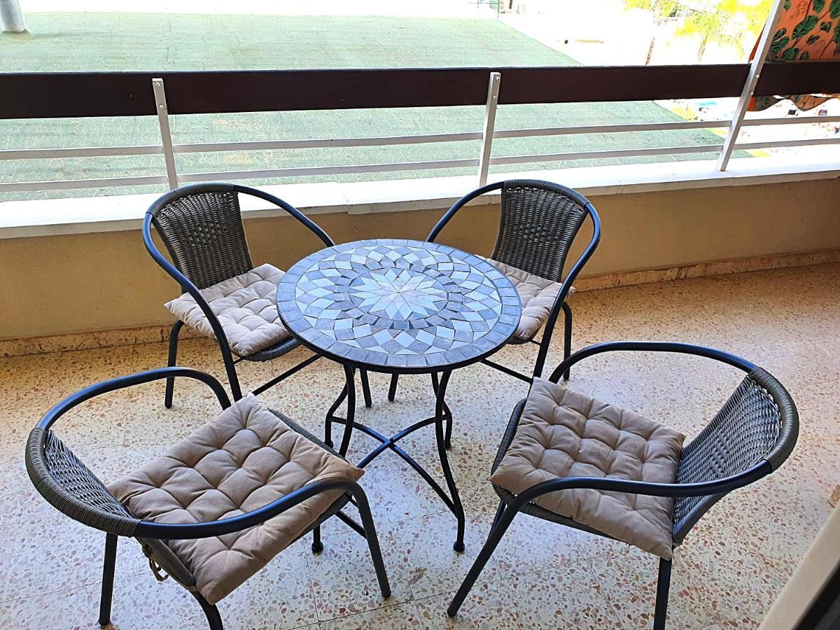 Beautiful 2 Bedroom In Parque Loix 3 Minutes Walk To The Beach Бенідорм Екстер'єр фото
